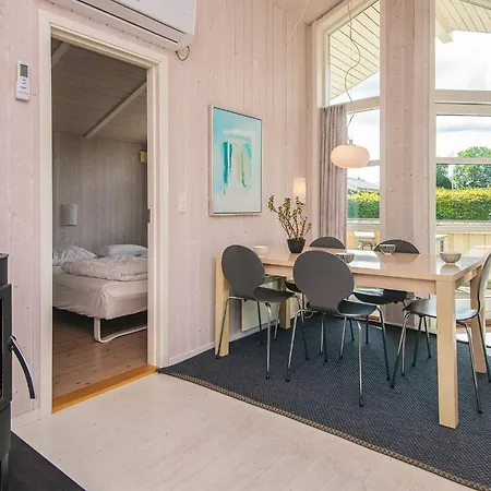 6 Person In Haderslev-by Traum