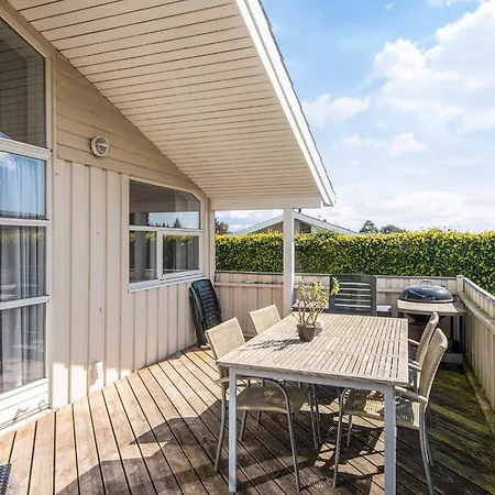 4 Star In Haderslev Vakantiehuis Flovt