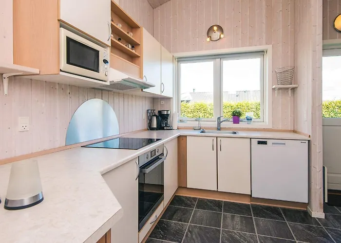 6 Person In Haderslev-by Traum *